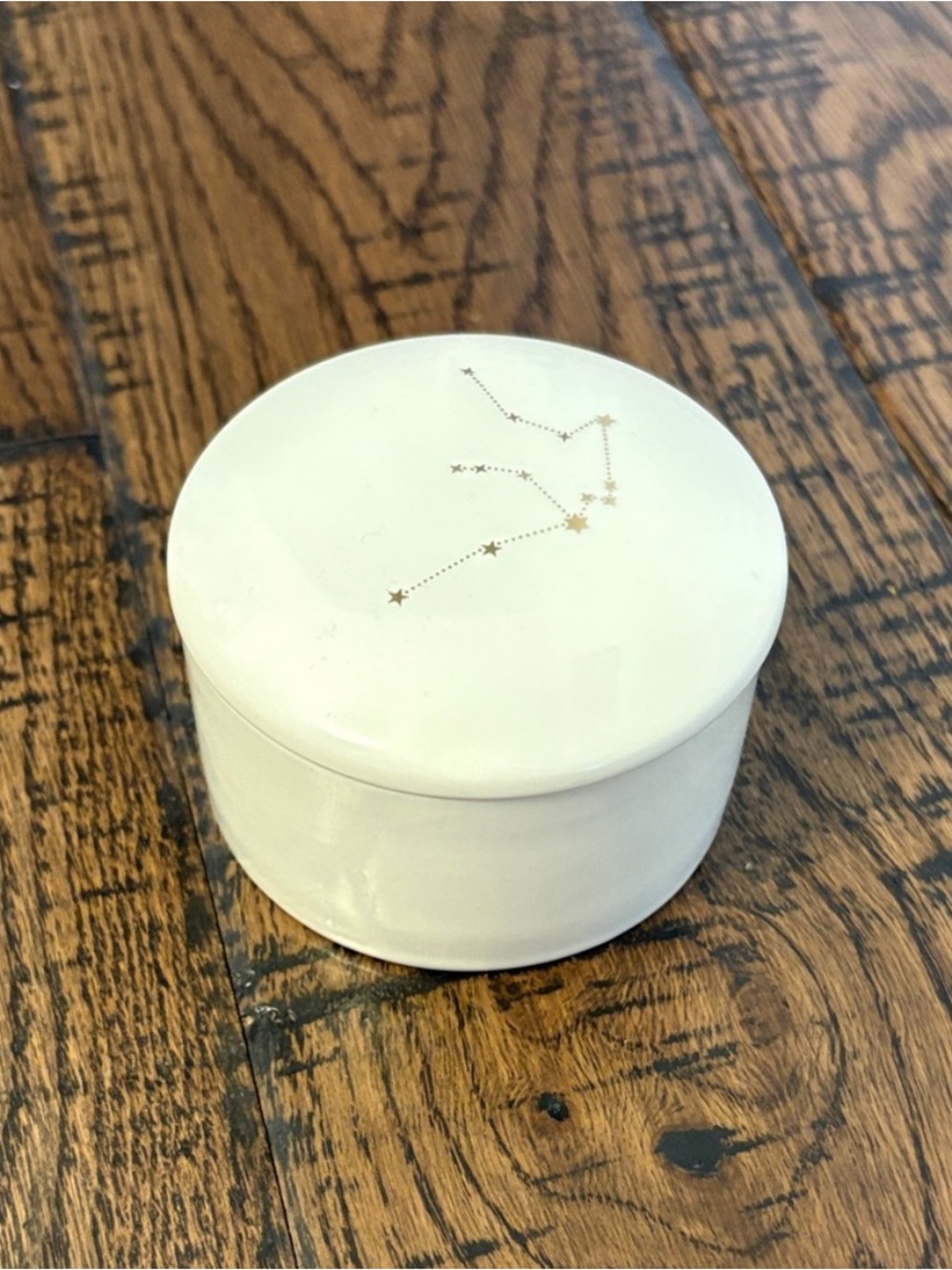 White Ceramic Trinket Box with Gold Aquarius Accent